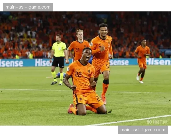 即时：米兰德比上半场结束，双方0-0互交白卷