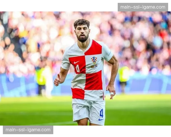 中卫进攻化：格瓦迪奥尔、阿坎吉们在瓜迪奥拉体系中的新角色